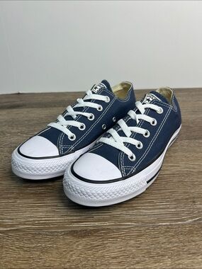 Converse Chuck Taylor All Star Low Top Sneakers Navy Blue Men’s 3.5 Women’s 5.5